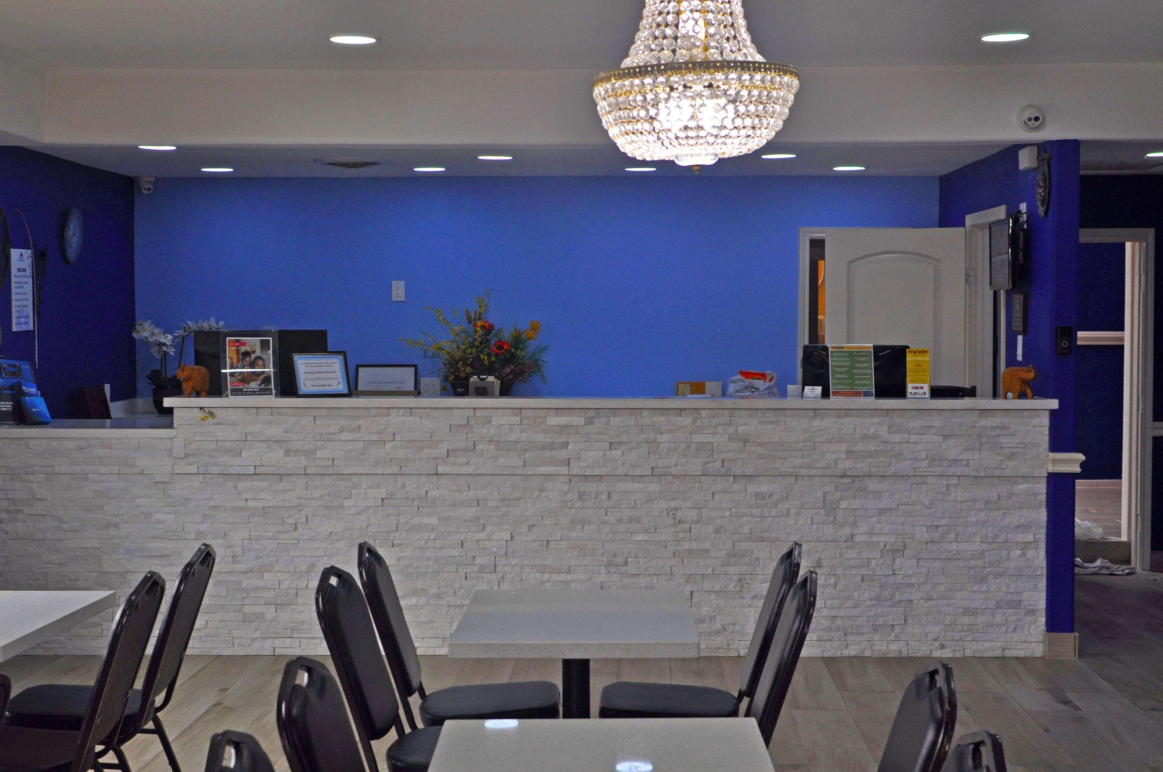Americas Best Value Inn & Suites Brenham Zewnętrze zdjęcie