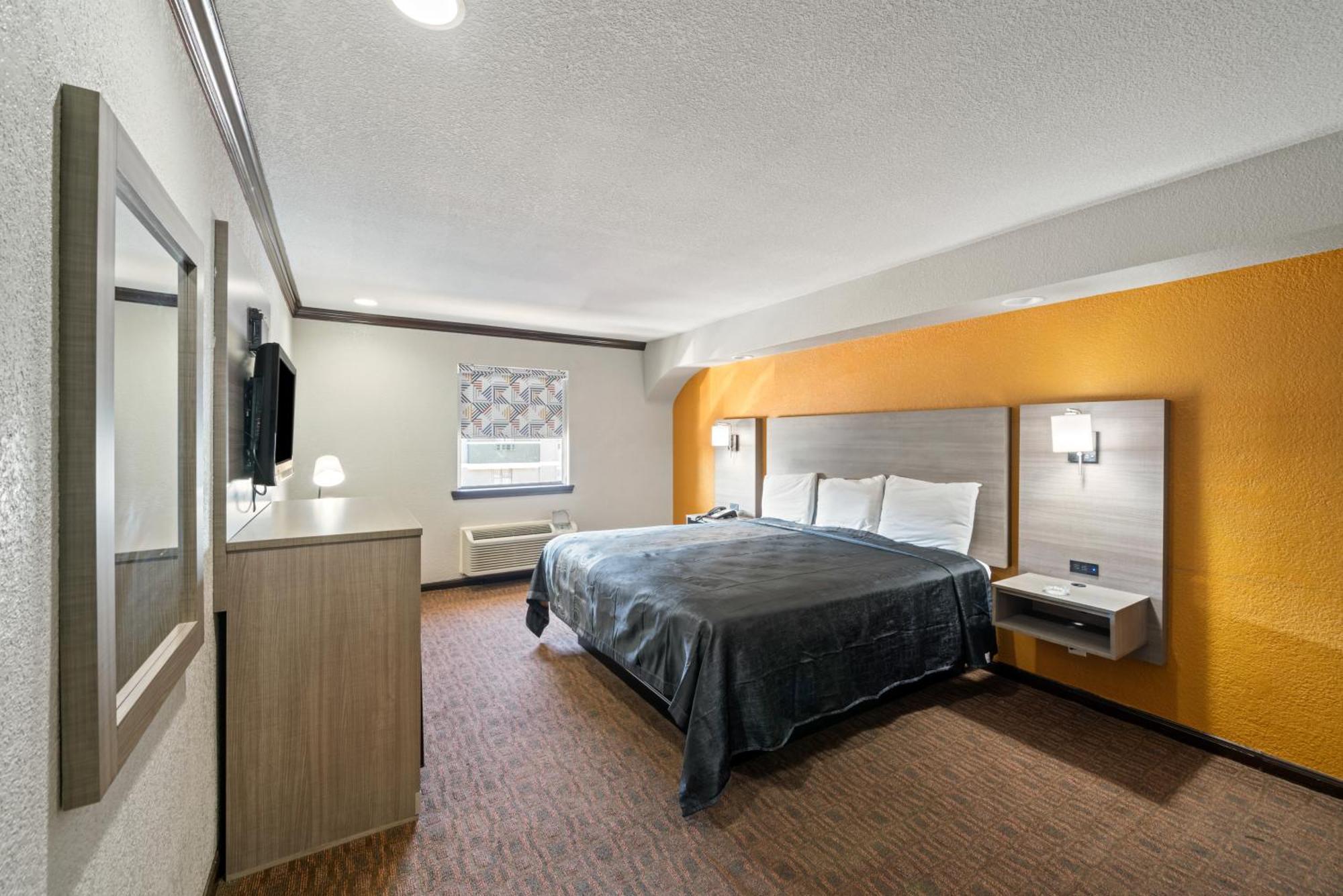 Americas Best Value Inn & Suites Brenham Zewnętrze zdjęcie