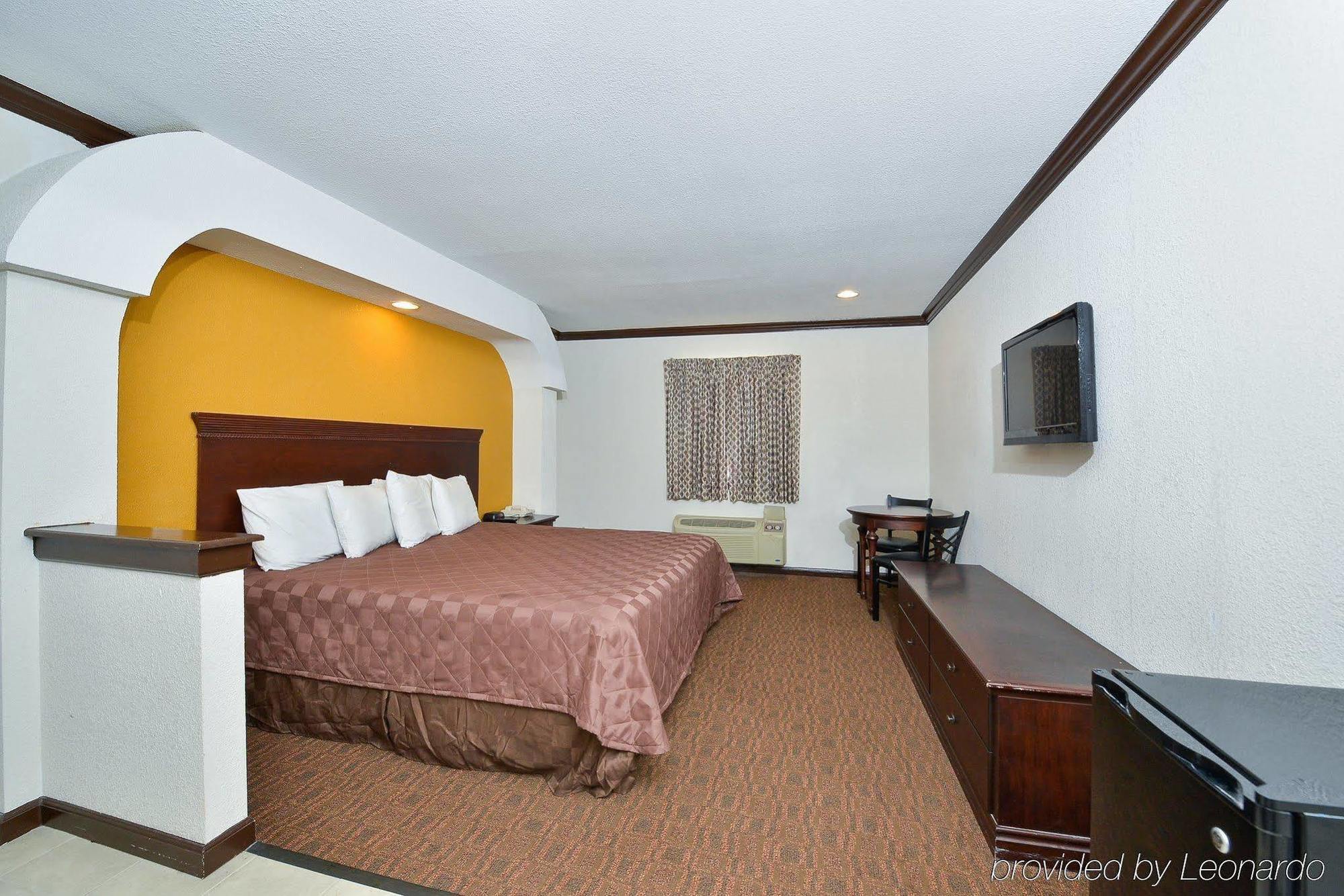 Americas Best Value Inn & Suites Brenham Zewnętrze zdjęcie